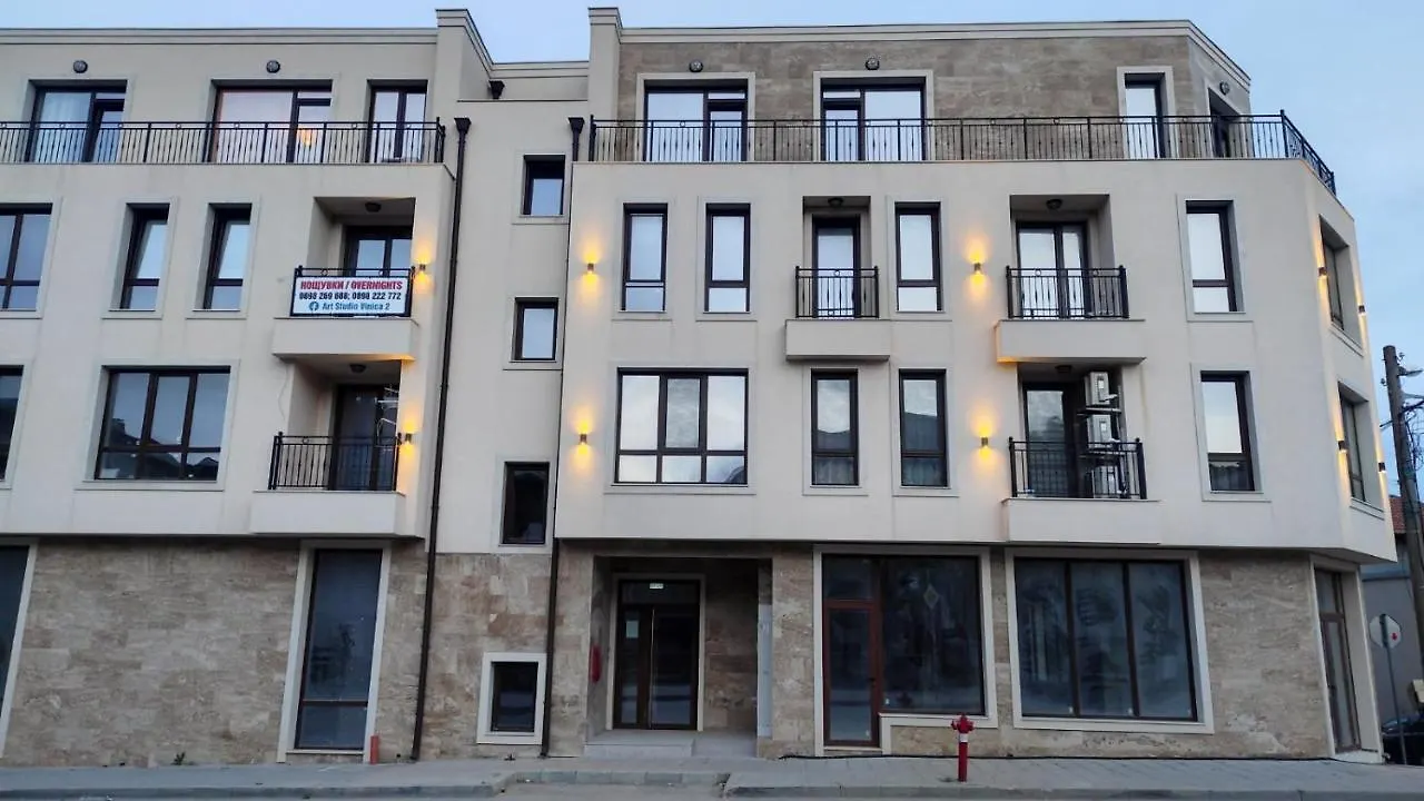 Top Studio Vinica location